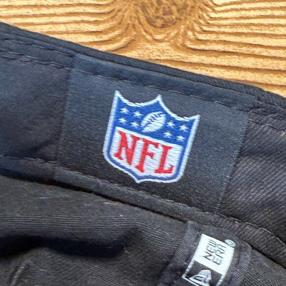 San Francisco 49ers Official Catch Intercept Cancer New Era Adjustable Hat NFL - Picture 9 of 10